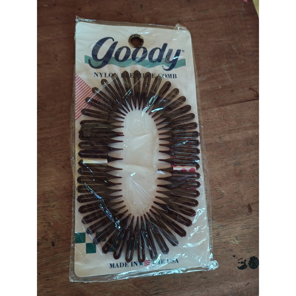 Lot of 5 Sealed Vintage 80s Goody Adjustable Nylon Flexible Hair Comb 1059 Brown - Picture 2 of 5